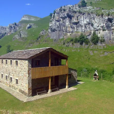 Las Hayucas San Roque de Ríomiera Exterior photo